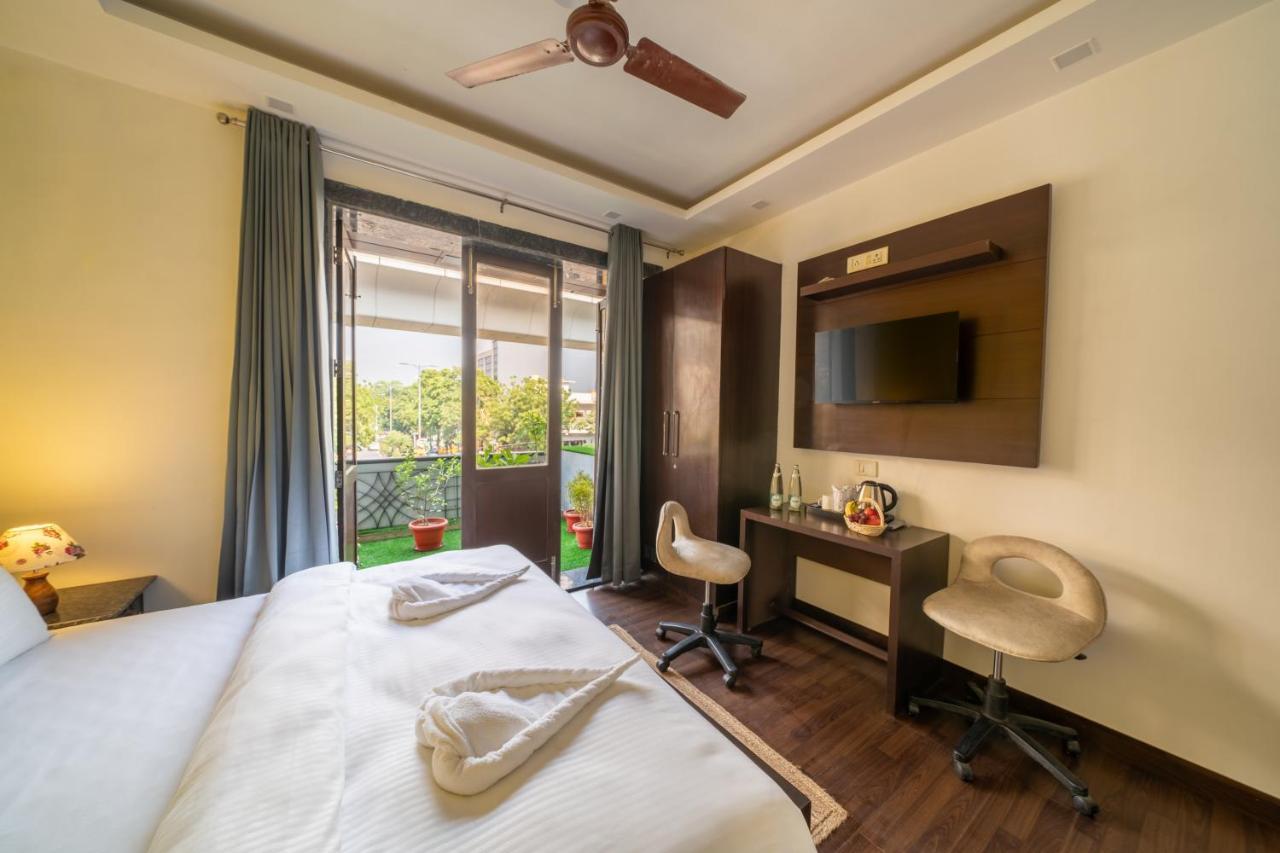 Lime Boutique B&B Gk-1 At Kailash Colony Metro , Greater Kailash Near Eros Hotel Nehru Place นิวเดลี ภายนอก รูปภาพ
